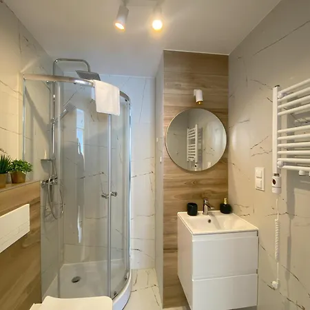 W Niebie شقة سووبسك